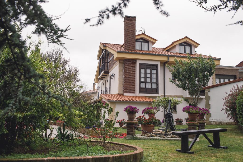 Posada Marina Суансес Екстериор снимка